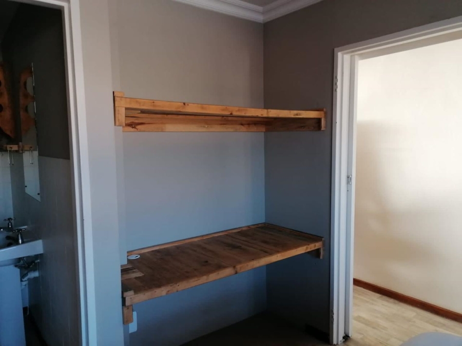 1 Bedroom Property for Sale in Van Riebeeckstrand Western Cape
